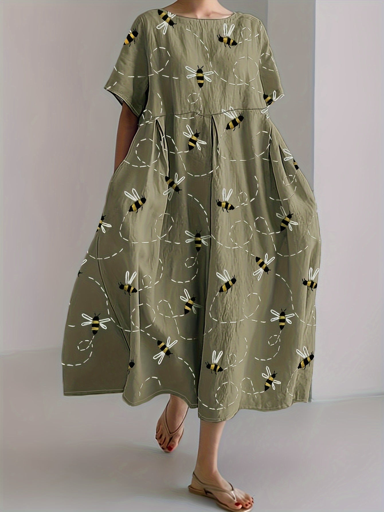 Bee Garden Dress – Floral Charm with a Touch of Whimsy