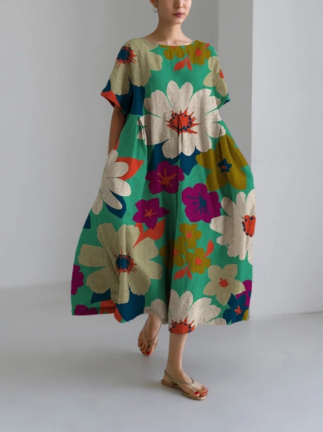 Joyful Petal Dress – Easy Comfort with a Cheerful Feel