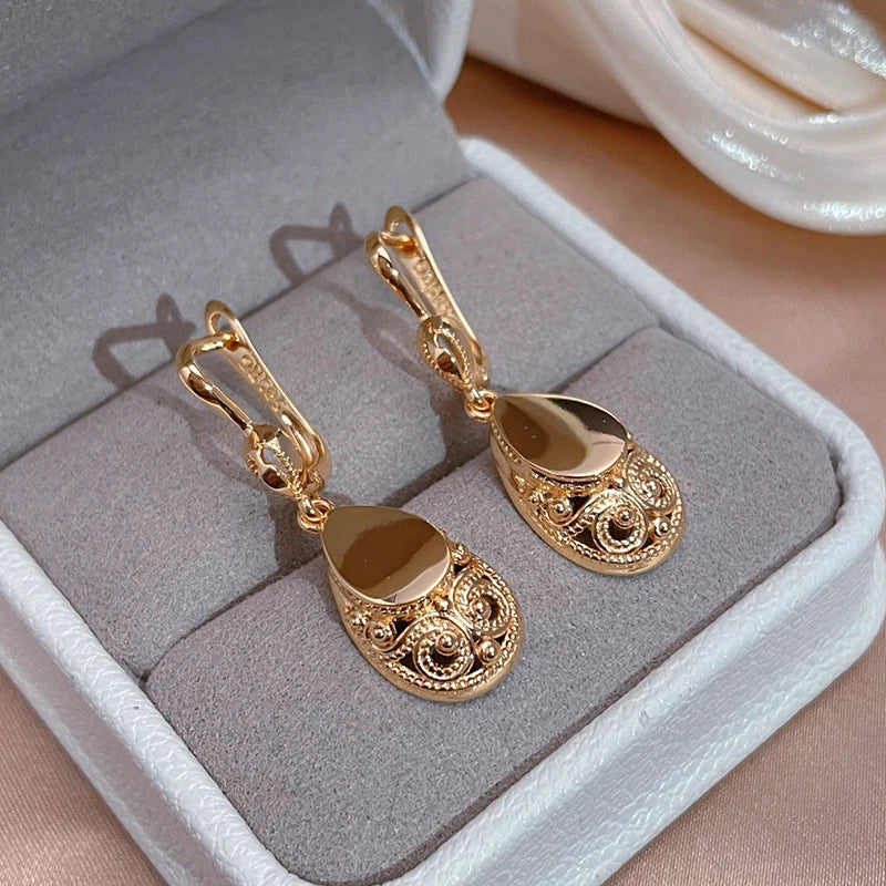Merel Teardrop Earrings